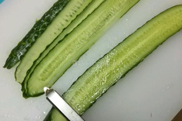 口水黄瓜的做法图解2