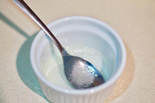 芒果牛油果沙拉的做法图解3