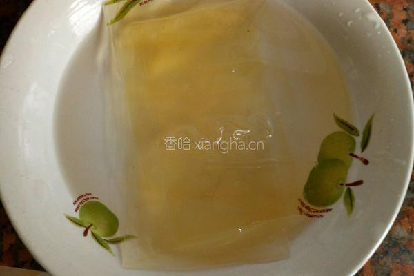 酸奶芒果慕斯蛋糕的做法图解5