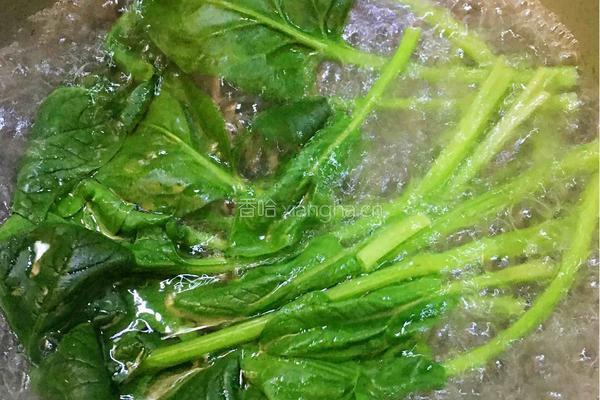 菠菜米粉泥辅食的做法图解2