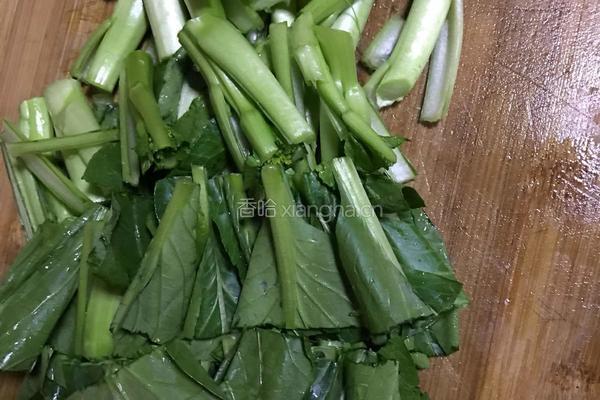 香菇青菜的做法图解1