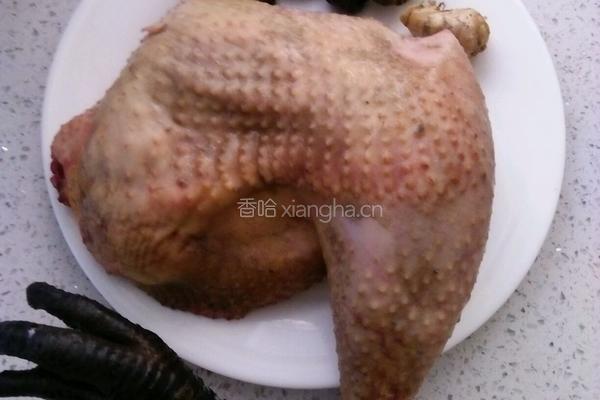 土鸡汤的做法图解1