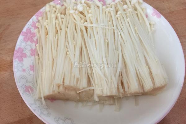 肉沫金针菇的做法图解1
