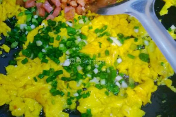 鸡蛋火腿炒饭的做法图解5
