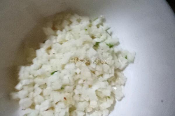 马蹄蔬菜卷饼的做法图解2