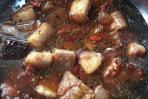腊肉烧咸鱼的做法图解7