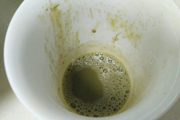 抹茶蜜豆蛋糕卷的做法图解1