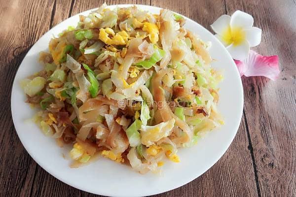 鸡蛋圆白菜炒饼的做法图解14