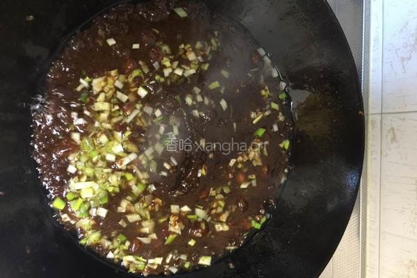 老北京肉丁炸酱的做法图解7