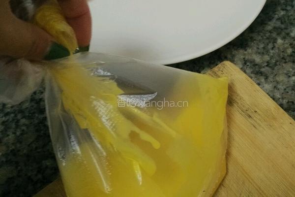 鸟巢鸡蛋饼的做法图解6