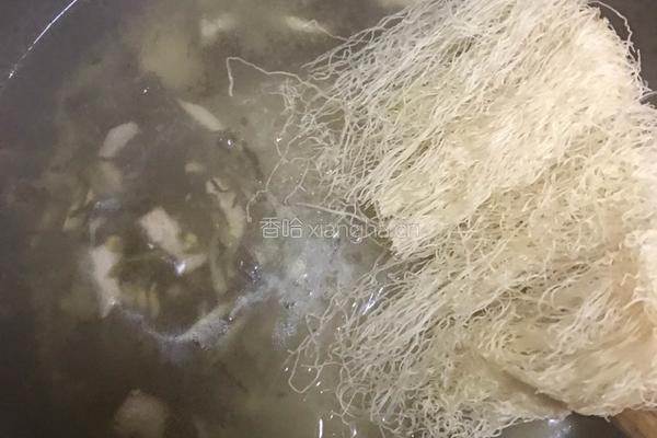 雪菜香菇肉丝面的做法图解6