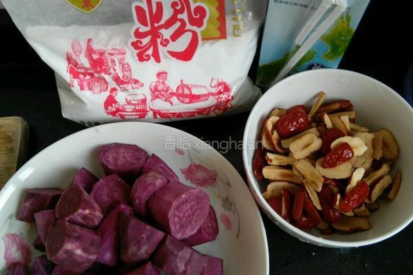 枣馅黑芝麻紫薯饼的做法图解1