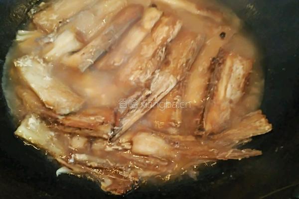 红烧带鱼的做法图解14