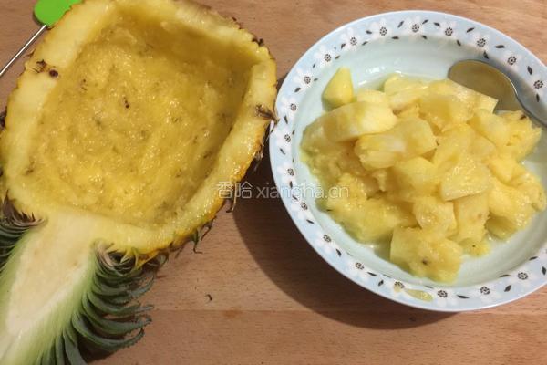 菠萝炒饭的做法图解1