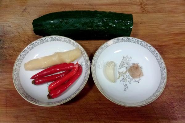 泡椒炒猪肝的做法图解3