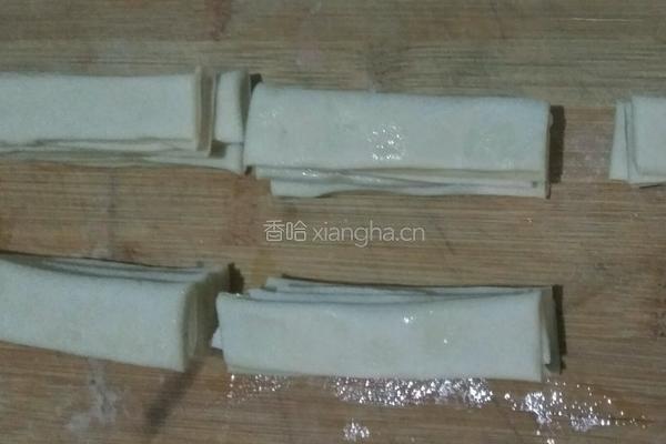 奶香花卷的做法图解9