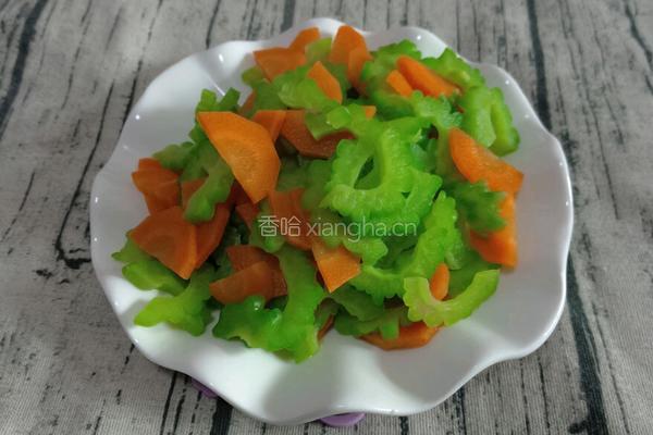 苦瓜炒鸡蛋的做法图解5