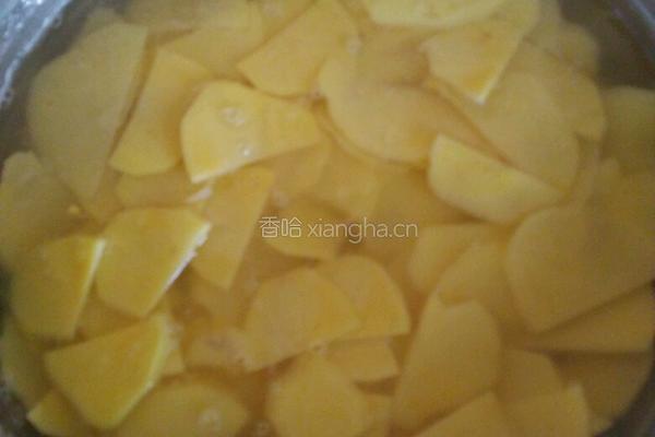 醋溜土豆片的做法图解1