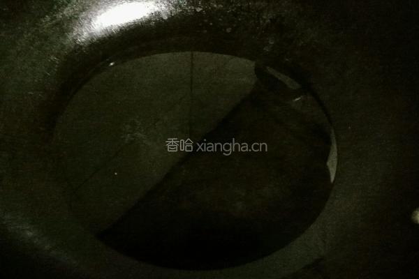 炸小黄鱼的做法图解6