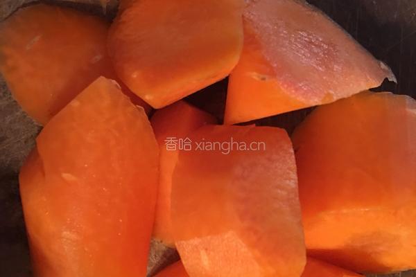 奶白菜龙骨汤的做法图解3