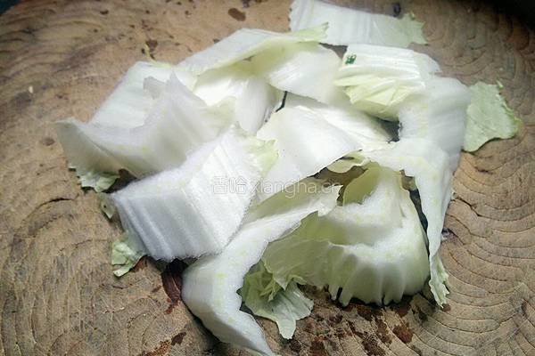 糖醋白菜的做法图解2
