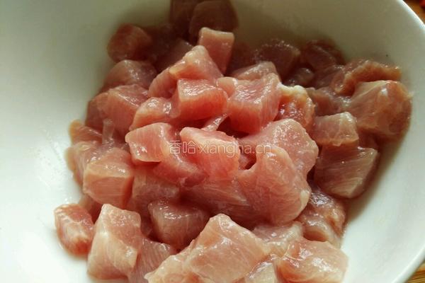 菠萝咕噜肉的做法图解3