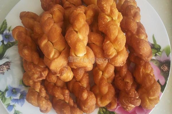 鸡蛋牛奶蜂蜜酥脆小麻花的做法图解11