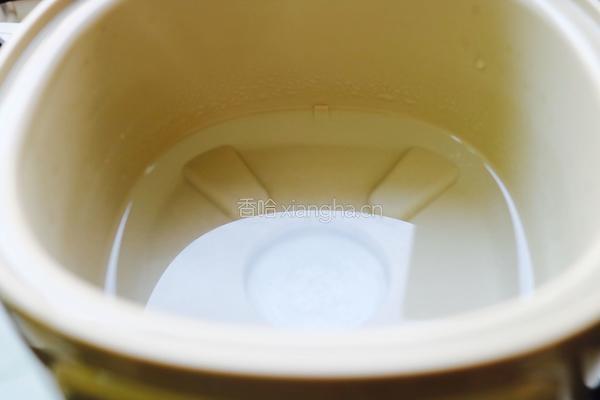 美容养颜银耳羹的做法图解8