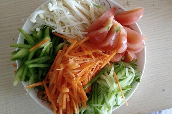 凉拌豆腐皮的做法图解2