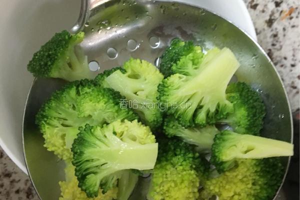 虾仁焗饭的做法图解4