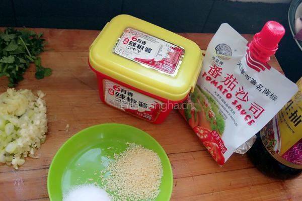 豆腐盒子的做法图解1