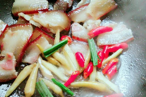 土家腊肉炖青瓜的做法图解6