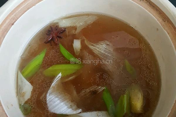 娃娃菜炖狮子头的做法图解8