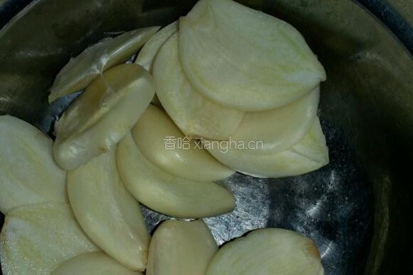 薄荷炒鳝鱼的做法图解2