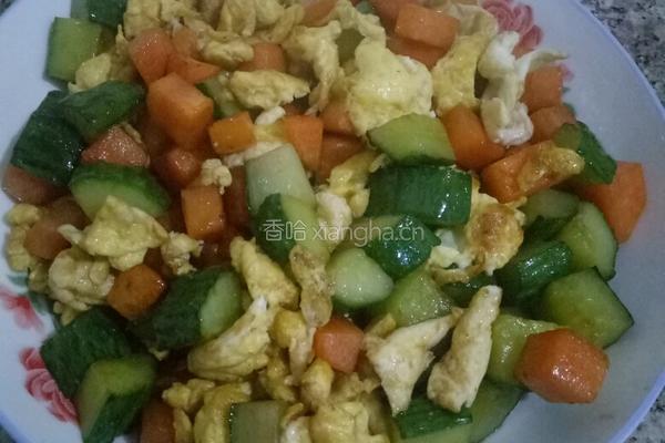 黄瓜胡萝卜炒鸡蛋