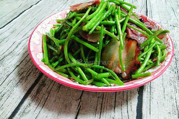 腊味炒泥蒿的做法图解5