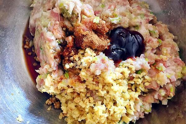 白菜（百财）饺子的做法图解9