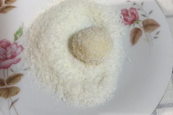 蛋白椰丝球的做法图解7