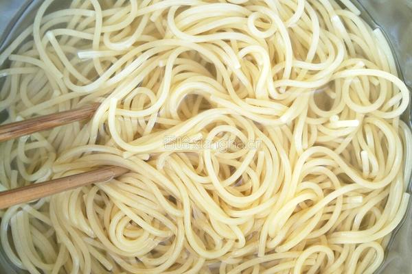 肉丸意大利面的做法图解12