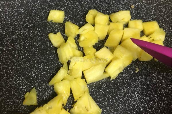 菠萝咕噜肉的做法图解7