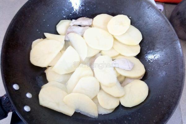 清炒土豆片的做法图解4