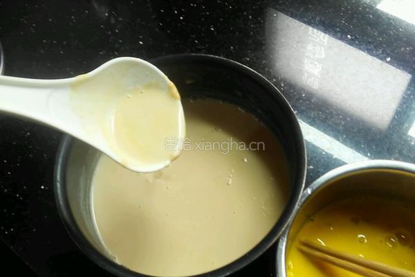 牛奶布丁的做法图解3