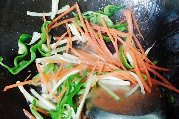 香干炒肉丝的做法图解6