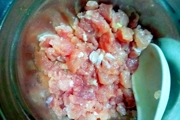 番茄瘦肉鲜汤的做法图解3