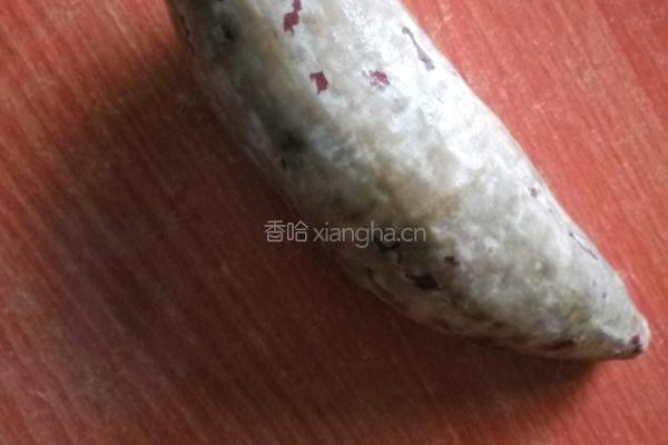 炸地瓜条的做法图解1