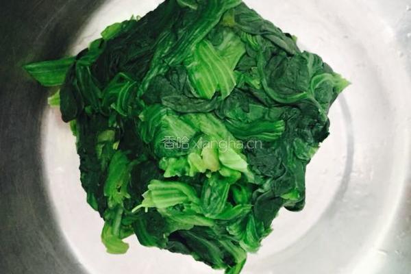 陈醋菠菜花生米的做法图解1