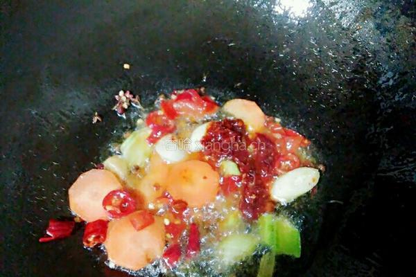 鱿鱼爆海参的做法图解7