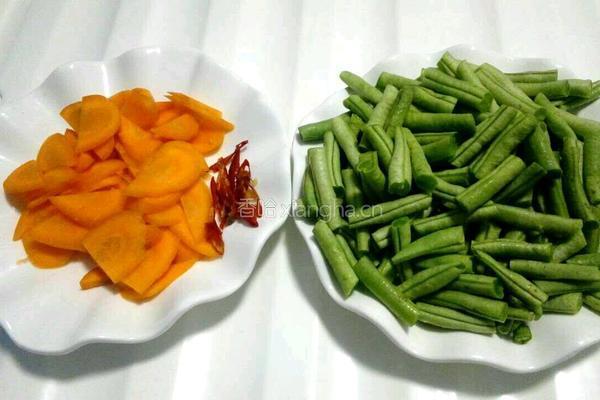 豆角炒肉的做法图解2