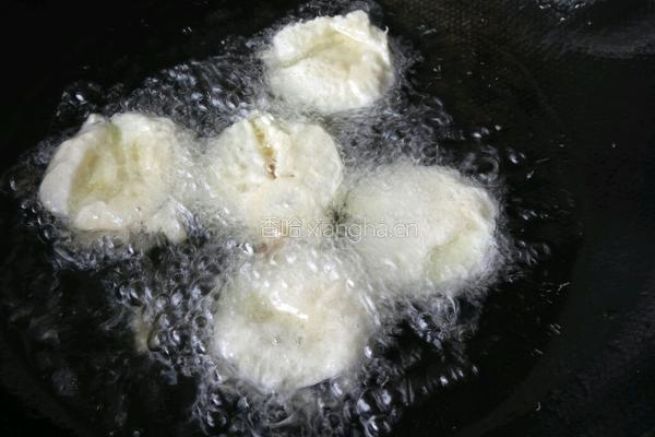 炸茄盒的做法图解7
