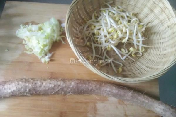 豆芽炒山药的做法图解1